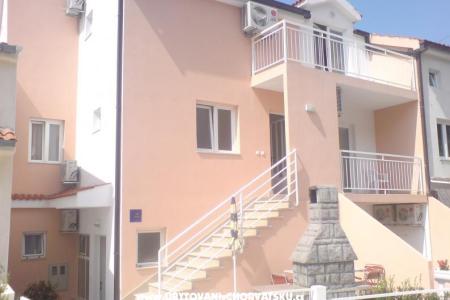 Apartmanok Gojko Ajduk Živogošće Horvátország