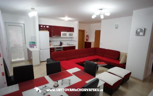 Villa Popić – Szálláshely Baska Voda Horvátország