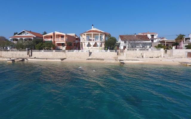 Apartmanok First row to the sea – Szálláshely Bibinje Horvátország