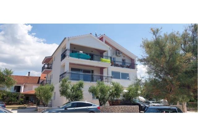 Apartmanok Benjamin – Szálláshely Bibinje Horvátország