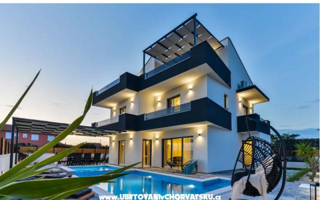 Villa JoMaNi – Szálláshely Bibinje Horvátország