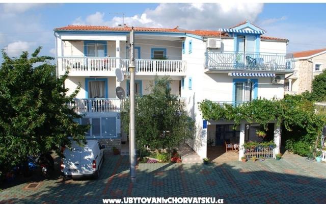 Apartmanok Došen – Szálláshely Biograd Horvátország