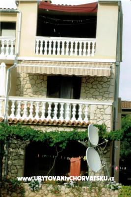 Apartmanok Kvarantan i Karabatić  – Szálláshely Biograd Horvátország