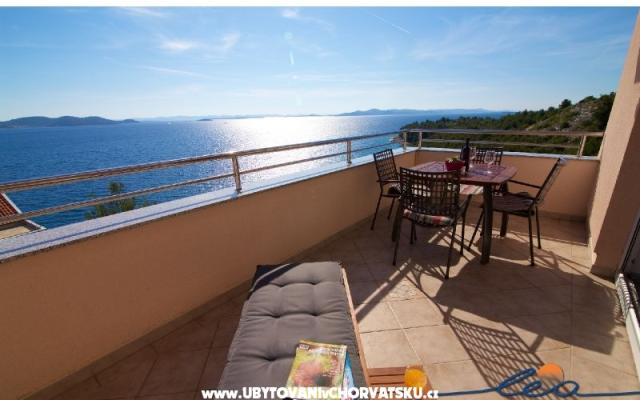 Apartmanok Lea – Szálláshely Biograd Horvátország