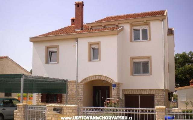 Apartmanok M&amp;M – Szálláshely Biograd Horvátország