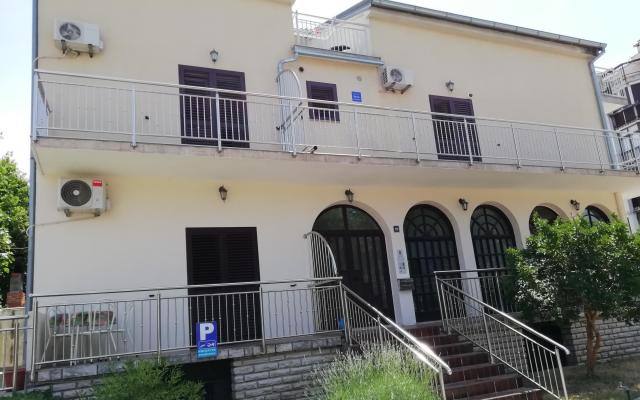 Apartmanok Mara 2 – Szálláshely Biograd Horvátország