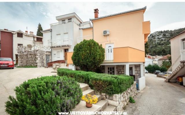 Apartmanok Sršen – Szálláshely Blace Horvátország