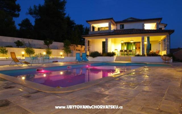 Villa Dora – Szálláshely Blato – Korcula Horvátország