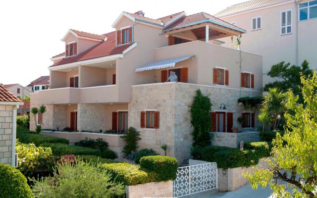 Apartmanok MM – Szálláshely Brac sziget Horvátország