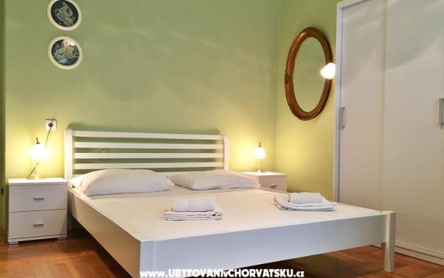 Cro-Split Apartmanok – Szálláshely Brac sziget Horvátország