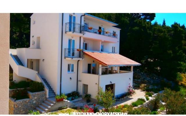 Apartmanok Katara – Szálláshely Brela Horvátország