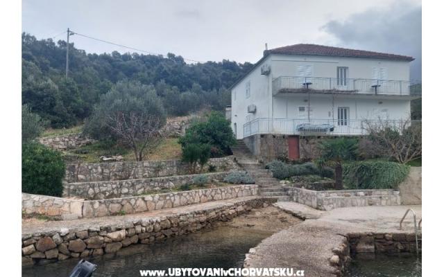 Apartmanok Blaževo – Szálláshely Brijesta Horvátország