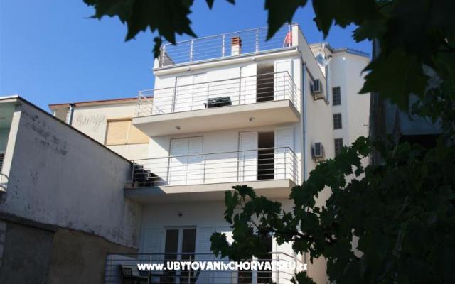 Apartmanok Vila Katarina  – Szálláshely Crikvenica Horvátország