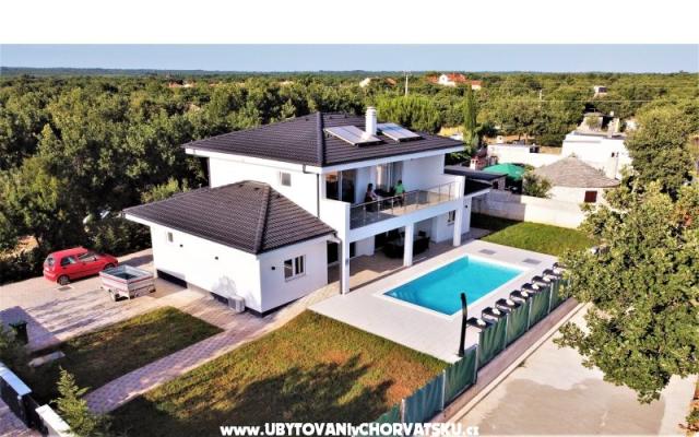Villa Hedonistra – Szálláshely Fazana Horvátország