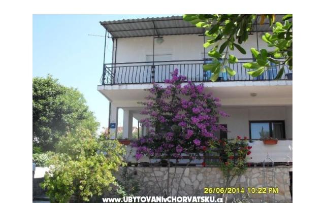 Apartman Bernardo – Szálláshely Sv. Filip i Jakov Horvátország