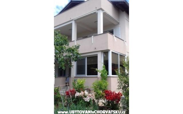 Apartman   " ARZENŠEK " – Szálláshely Sv. Filip i Jakov Horvátország