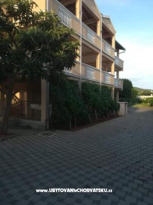 Apartmanok Colić – Szálláshely Sv. Filip i Jakov Horvátország