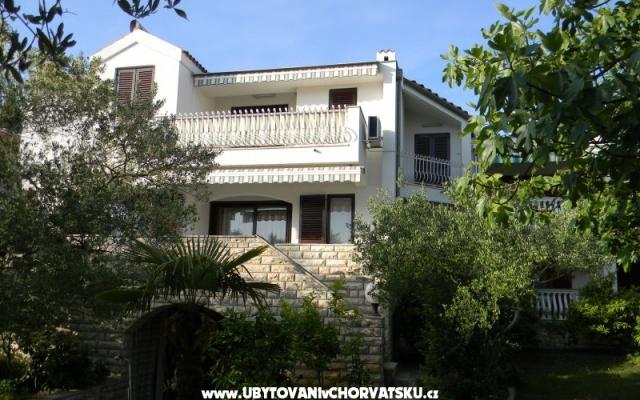 Apartmanok Matea – Szálláshely Sv. Filip i Jakov Horvátország