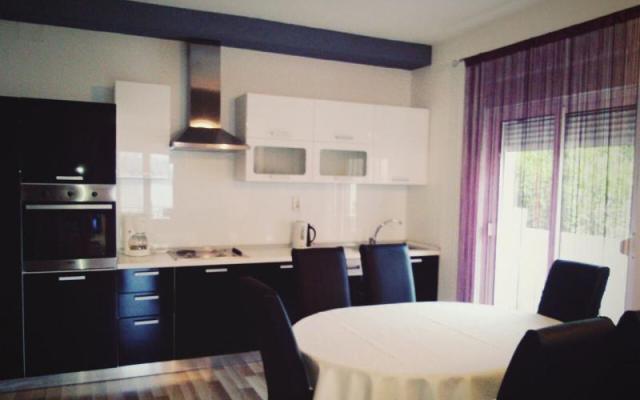 Apartmanok Pećar – Szálláshely Gradac – Podaca Horvátország