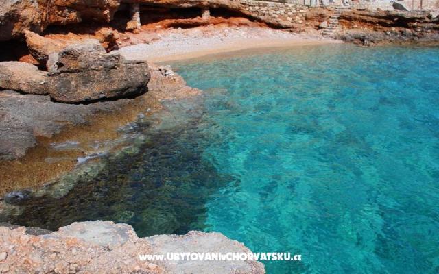Apartmanok Floris Ivan Dolac – Szálláshely Hvar sziget Horvátország