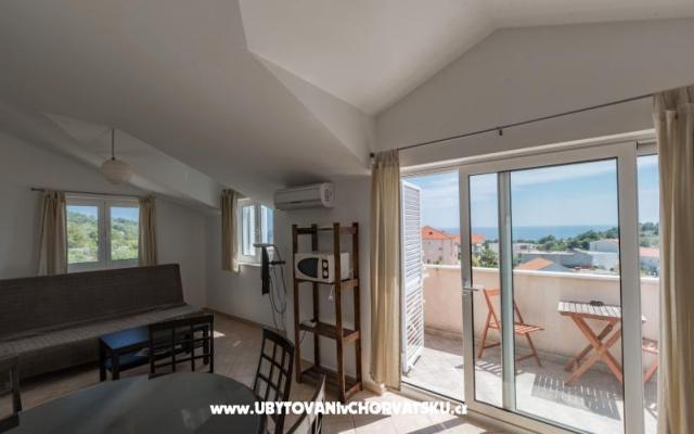 Apartmanok Mazuran – Szálláshely Hvar sziget Horvátország