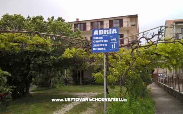 Adria Guesthouse – Szálláshely Kastela Horvátország