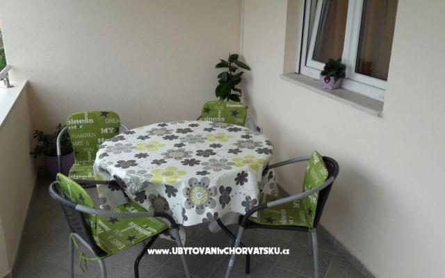 Apartman Kate – Szálláshely Kastela Horvátország