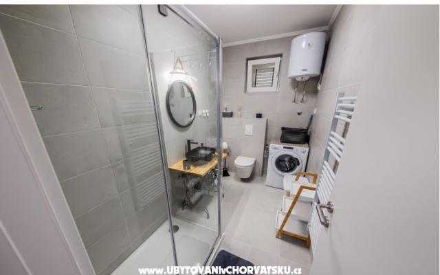 Apartman OPE – Szálláshely Kastela Horvátország