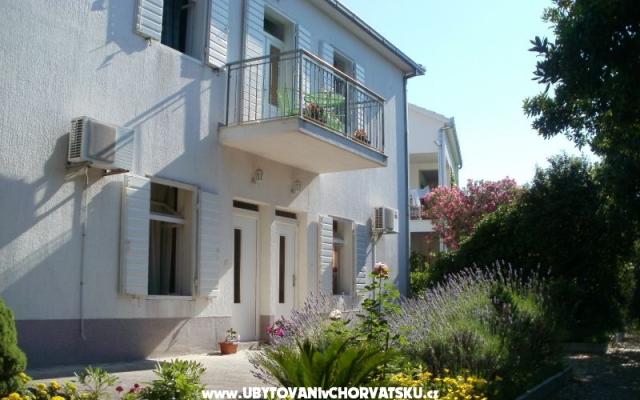Apartmanok Grgin – Szálláshely Kastela Horvátország