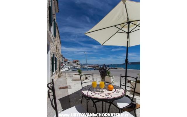 Apartmanok Lippeo – Szálláshely Kastela Horvátország
