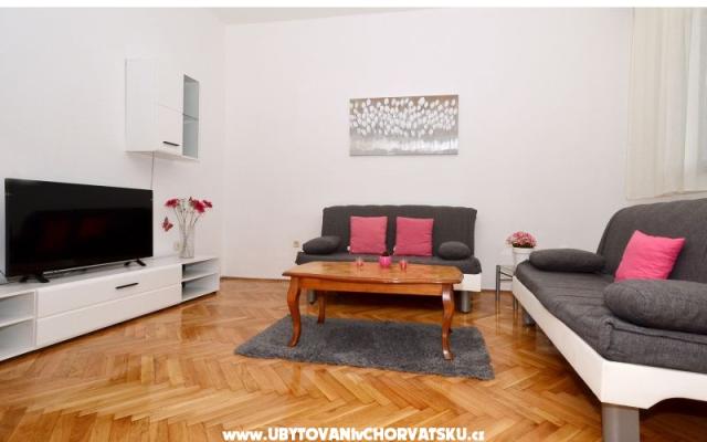 Apartman Gringo – Szálláshely Kastela Horvátország