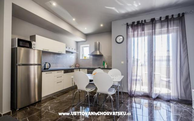 Apartmanok Kastela – Szálláshely Kastela Horvátország