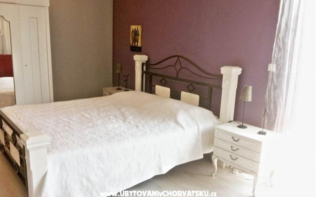 Apartmanok Vito – Szálláshely Kastela Horvátország