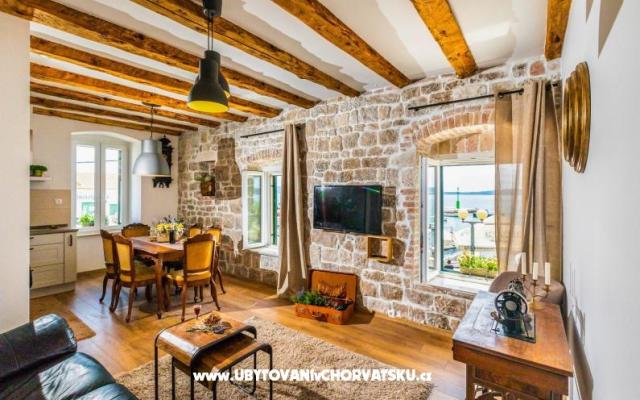 Sea Castle Apartman Gajo – Szálláshely Kastela Horvátország