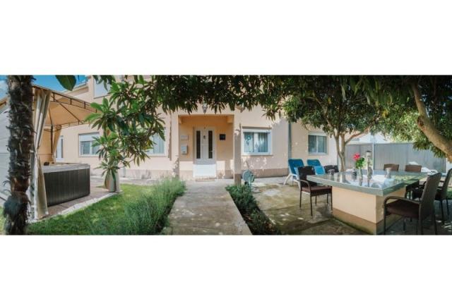 Villa Vitali – Szálláshely Kastela Horvátország