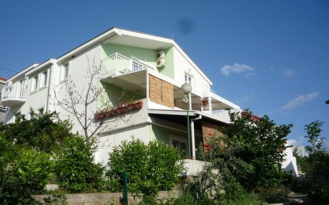 Apartmanok Maja – Szálláshely Klek Horvátország