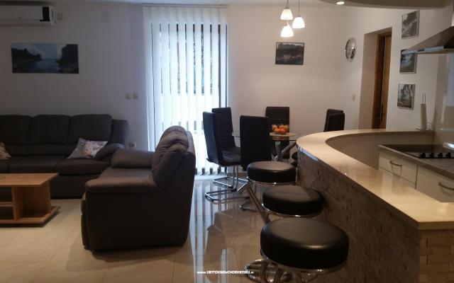 Apartmanok Intiv- Malinska – Szálláshely Krk sziget Horvátország