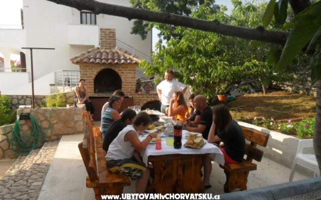 Apartmanok Zatezalo-Krk – Szálláshely Krk sziget Horvátország