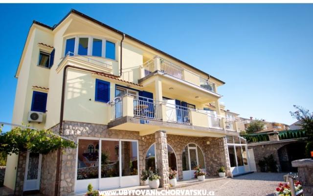 Lucia Apartmanok – Szálláshely Krk sziget Horvátország