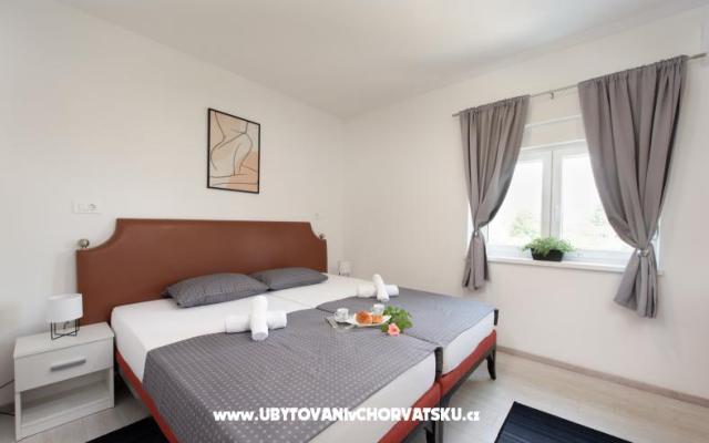Hotel and Hostel Potpićan – Szálláshely Labin Horvátország