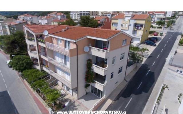 Apartmanok LIVIRA – Szálláshely Makarska Horvátország