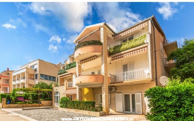 Apartmanok Daniela Makarska – Szálláshely Makarska Horvátország