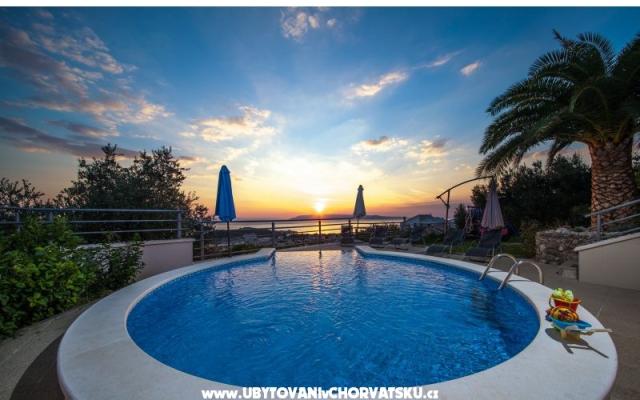 toDalmatia VILLAS  – Szálláshely Makarska Horvátország