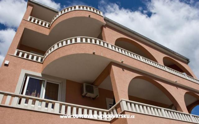Villa L&amp;L – Szálláshely Makarska Horvátország