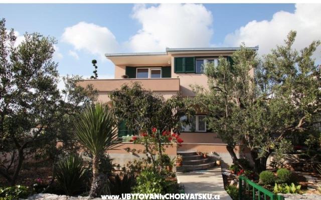 Apartman Dubravka Lovrić – Szálláshely Marina - Trogir Horvátország