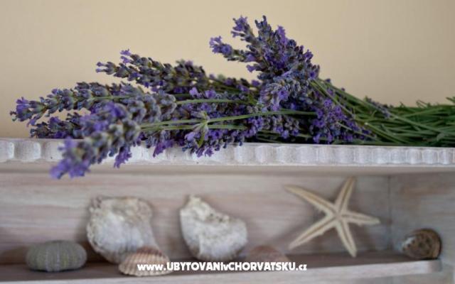 Apartman Villa Merara – Szálláshely Marina - Trogir Horvátország