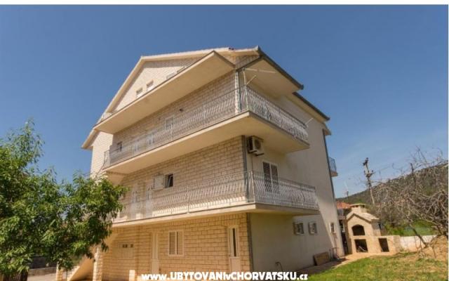 Ferienwohnung Vinisce – Szálláshely Marina - Trogir Horvátország