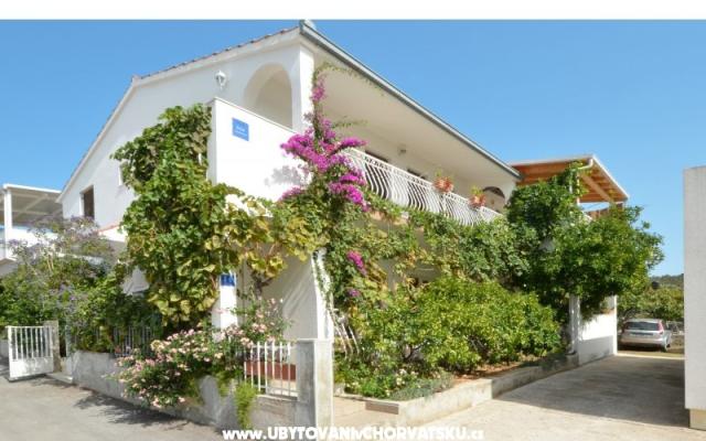 Apartmanok Nina – Szálláshely Marina - Trogir Horvátország