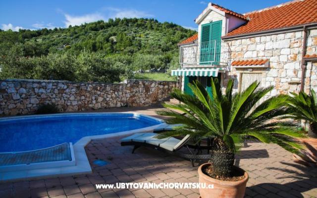 Vakáció Niva – Szálláshely Marina - Trogir Horvátország