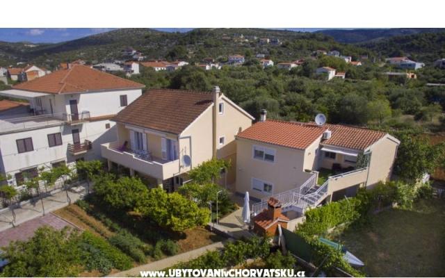 Apartmanok Kuvek – Szálláshely Marina - Trogir Horvátország